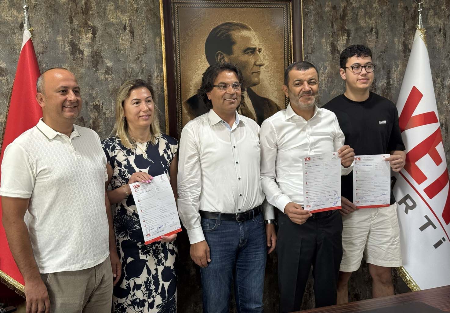 Belediye Başkanı Gaza Geldi Yeni Parti Ilk Seçimde Türkiye’nin 1. Partisi Olacaktır (2)