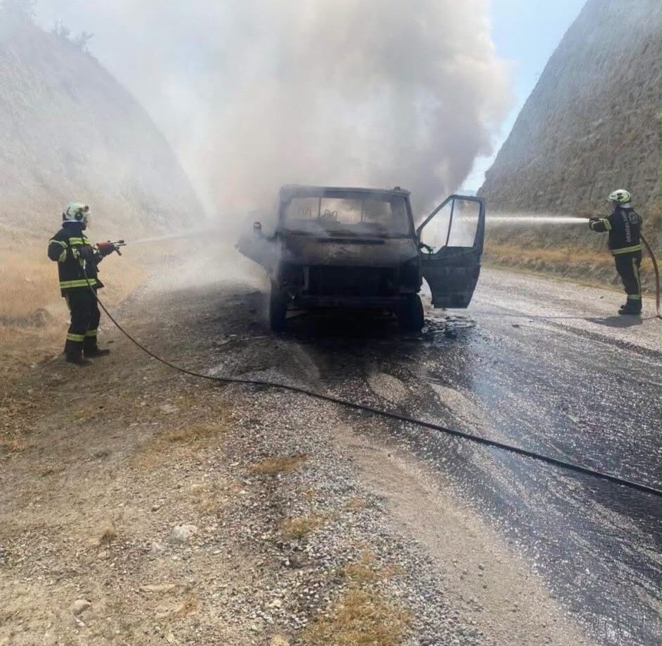 Bir Yıllık Emekleri 15 Dakikada Küle Döndü (4)
