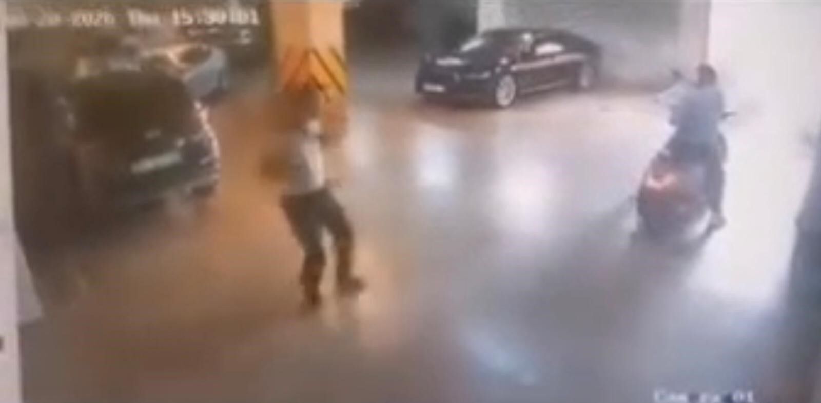 Çiğli Belediye Başkanı'nın Makam Aracına Silahlı Saldırıya 2 Tutuklama (2)