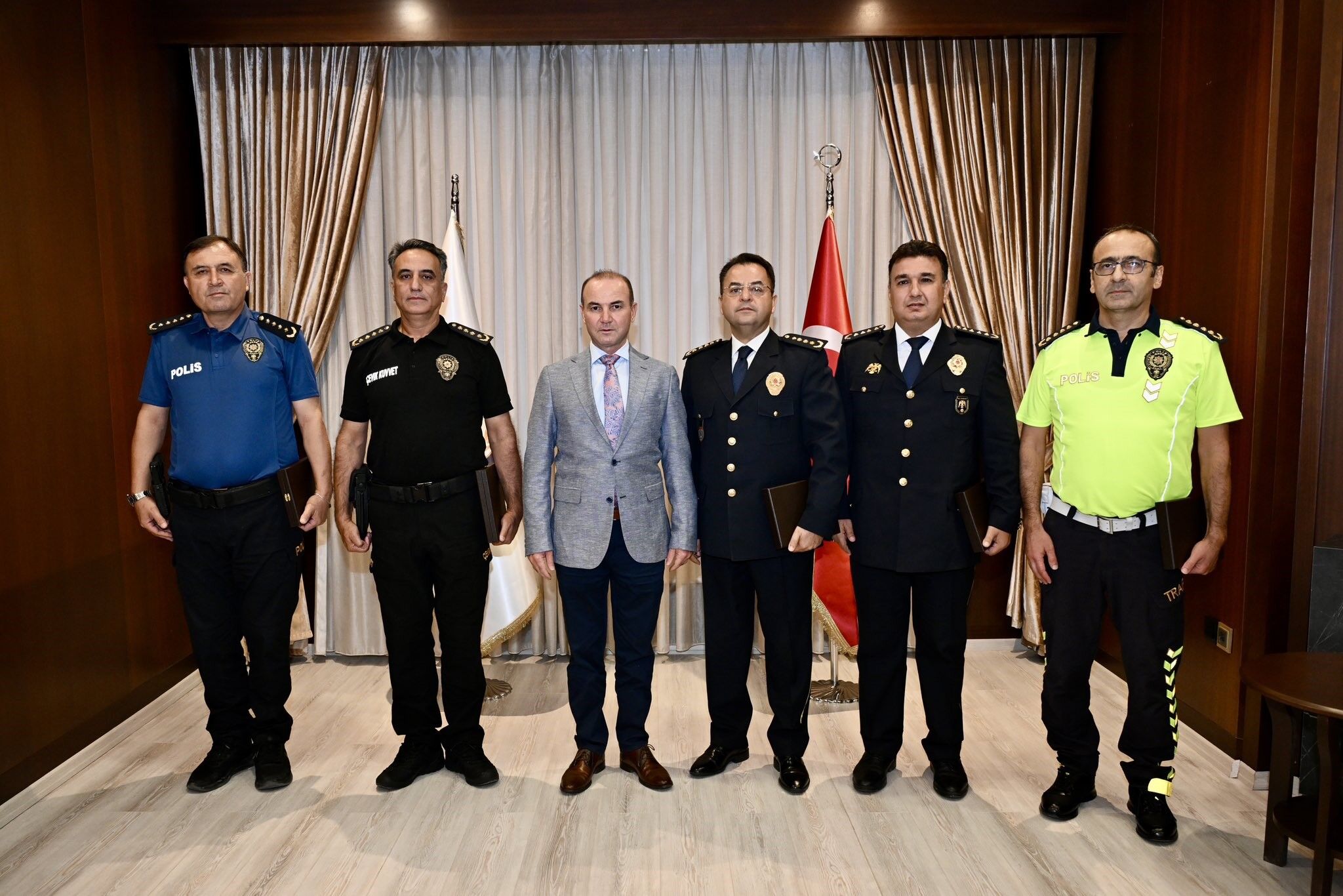 Denizli İl Emniyet Müdürlüğünde terfi heyecanı yaşandı