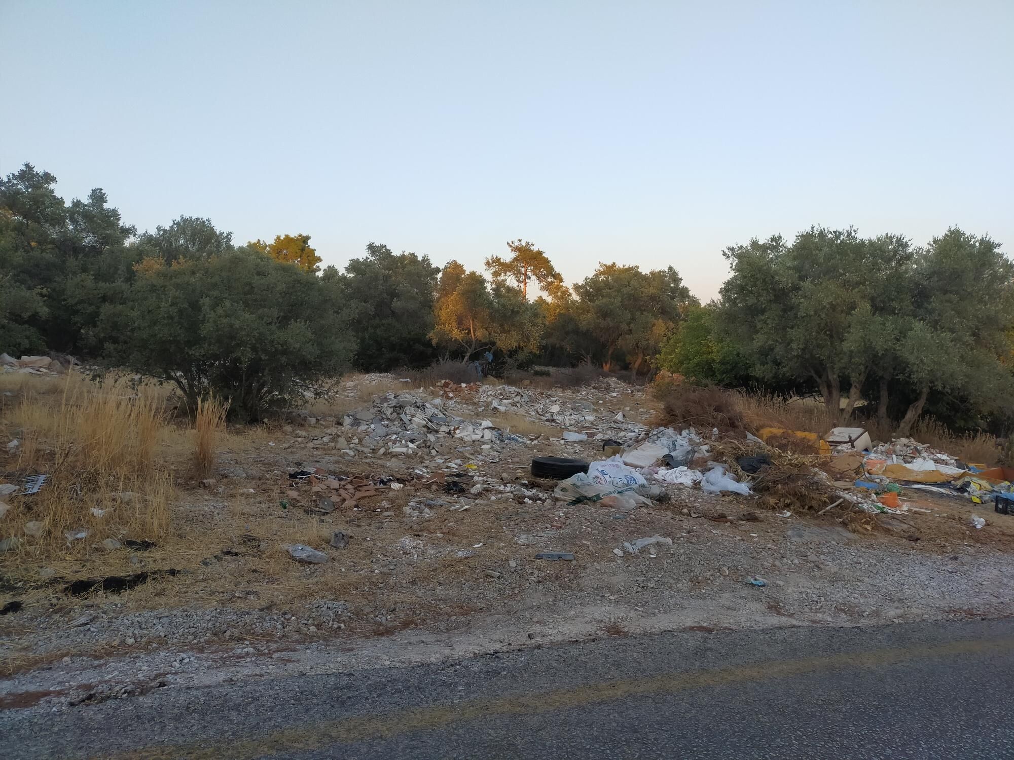 Didim’e Yazık Ettiler Turizmin Gözbebeği Çöp Dağlarına Teslim Oluyor (10)