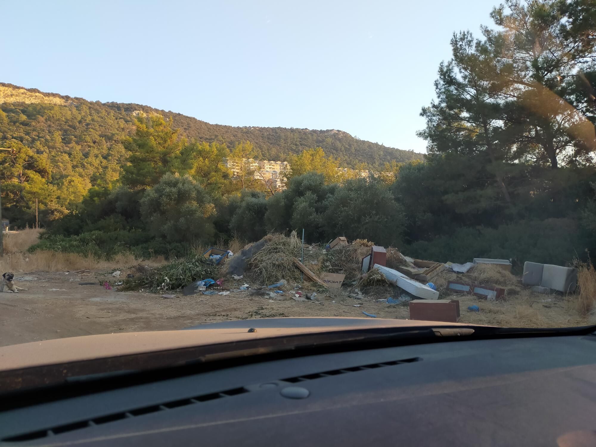 Didim’e Yazık Ettiler Turizmin Gözbebeği Çöp Dağlarına Teslim Oluyor (6)