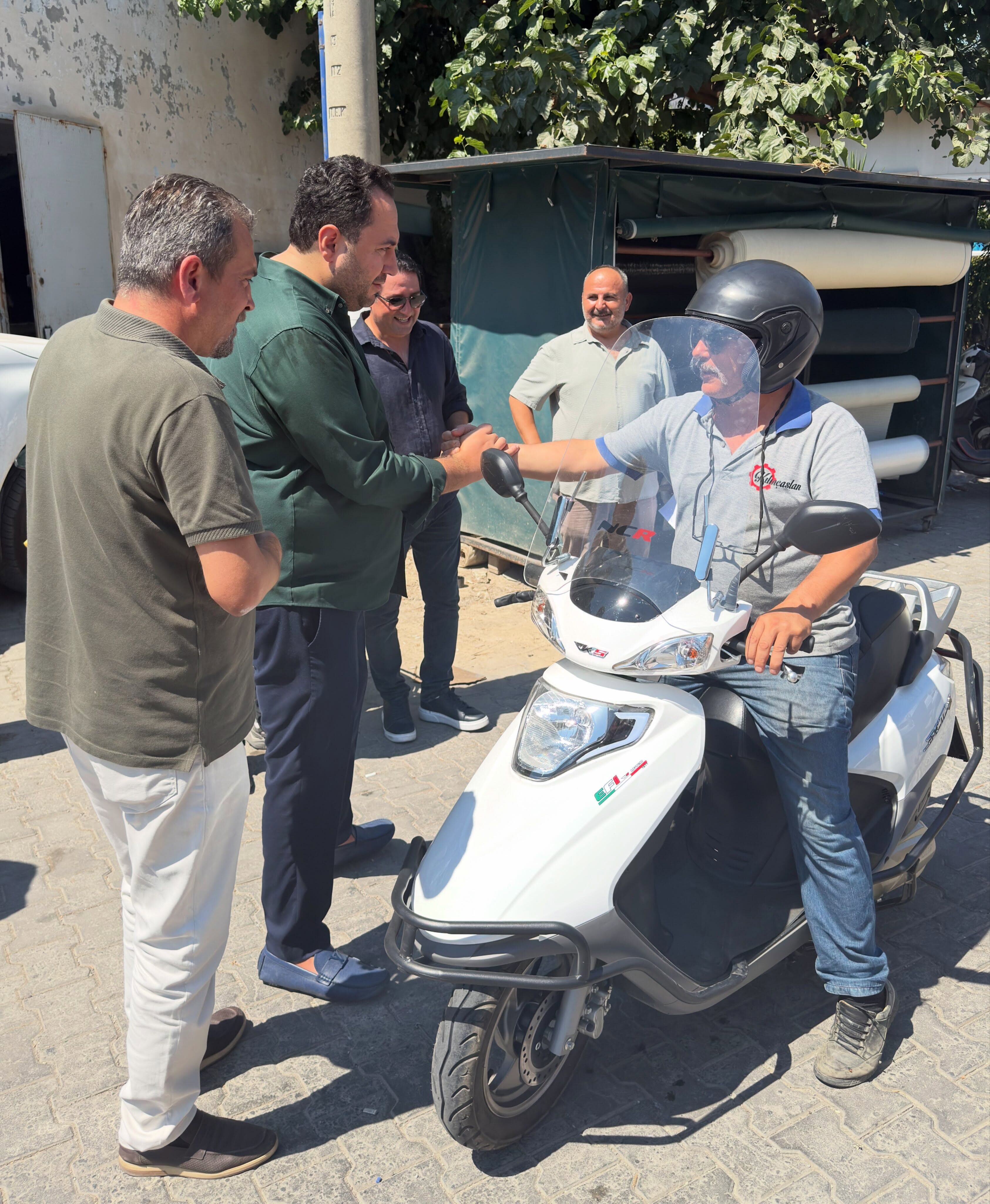 Esnaftan Anıl Metin Oto’ya Tam Destek Değişime Az Kaldı, Birlikte Daha Güçlüyüz (11)