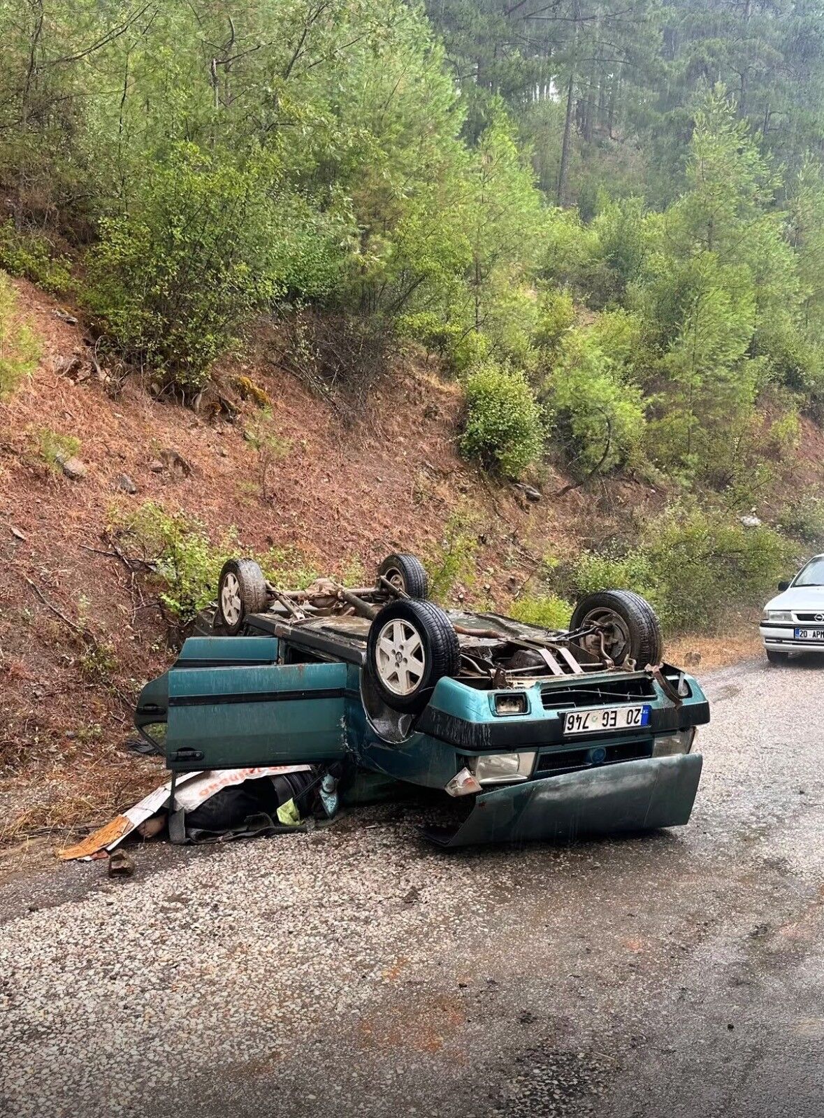 Feci Kaza Baba Ve Kızı Birbirinden Ayırdı (4)