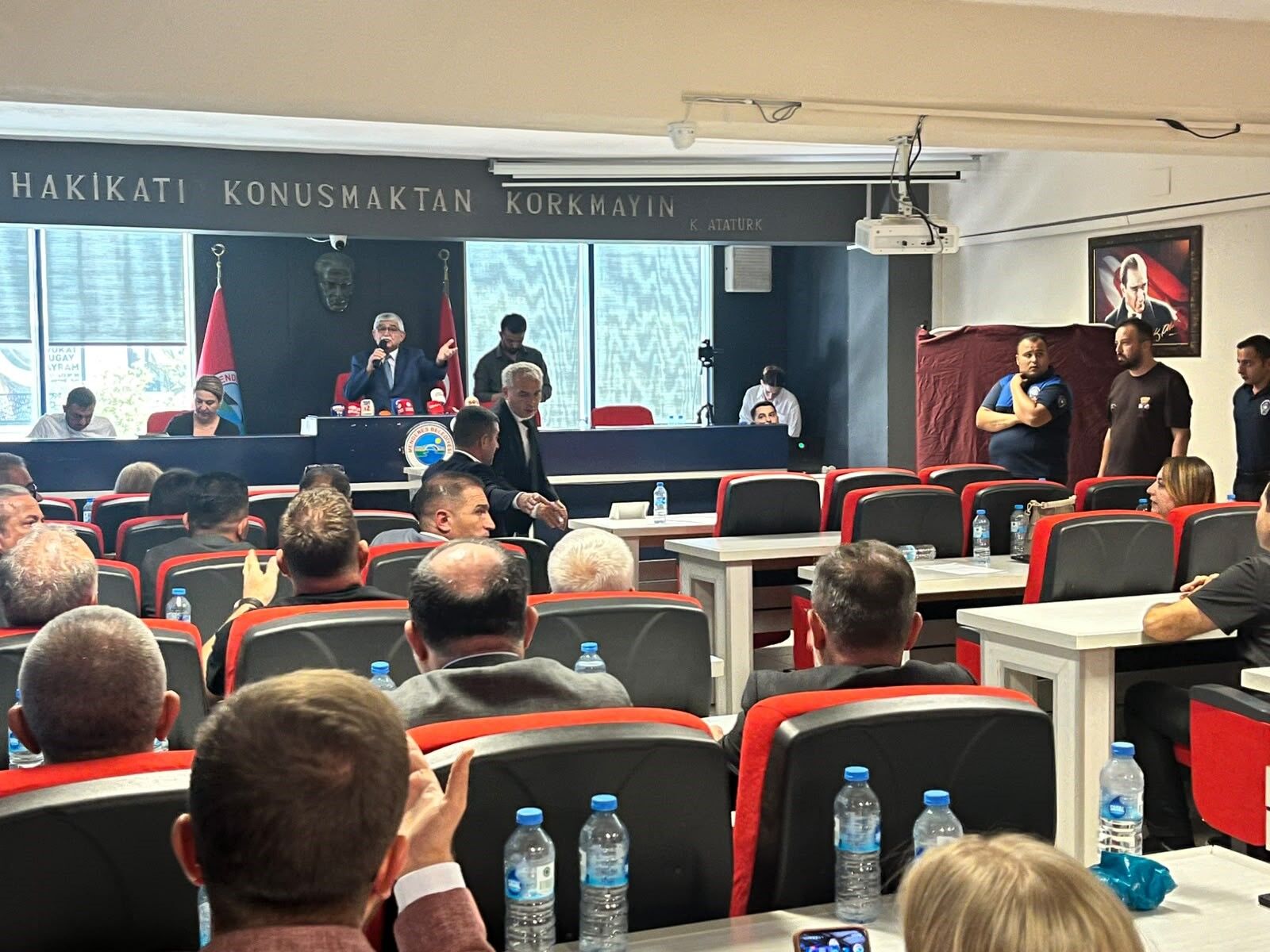 İzmir Menderes Belediyesi Ak Parti'ye Geçti (3)