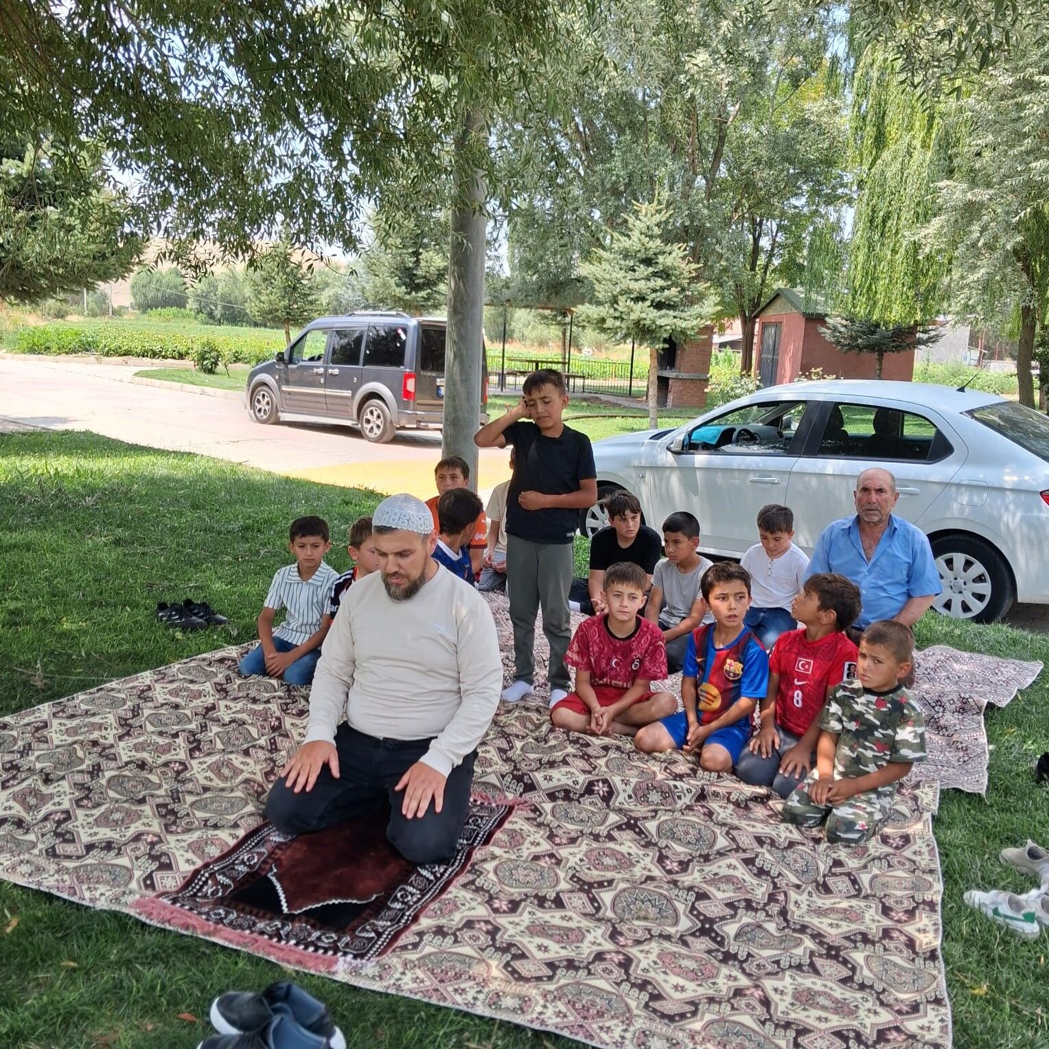 Kur’an I Kerim Kursu Öğrencileri Piknikte Buluştu (1)