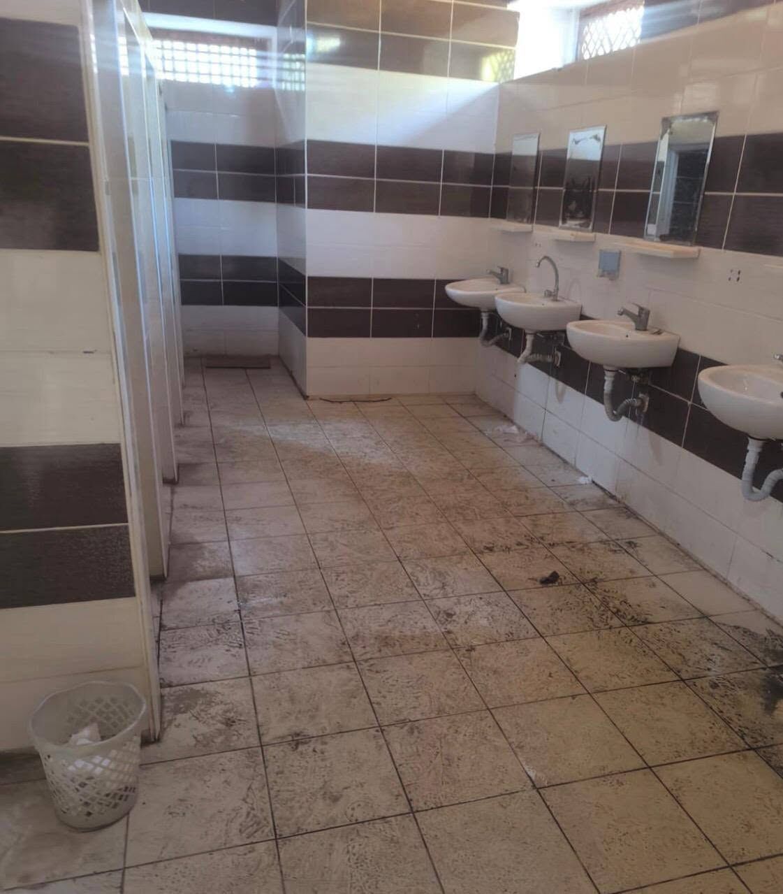 Kuşadası Milli Park’ta Çevre Skandalı (10)