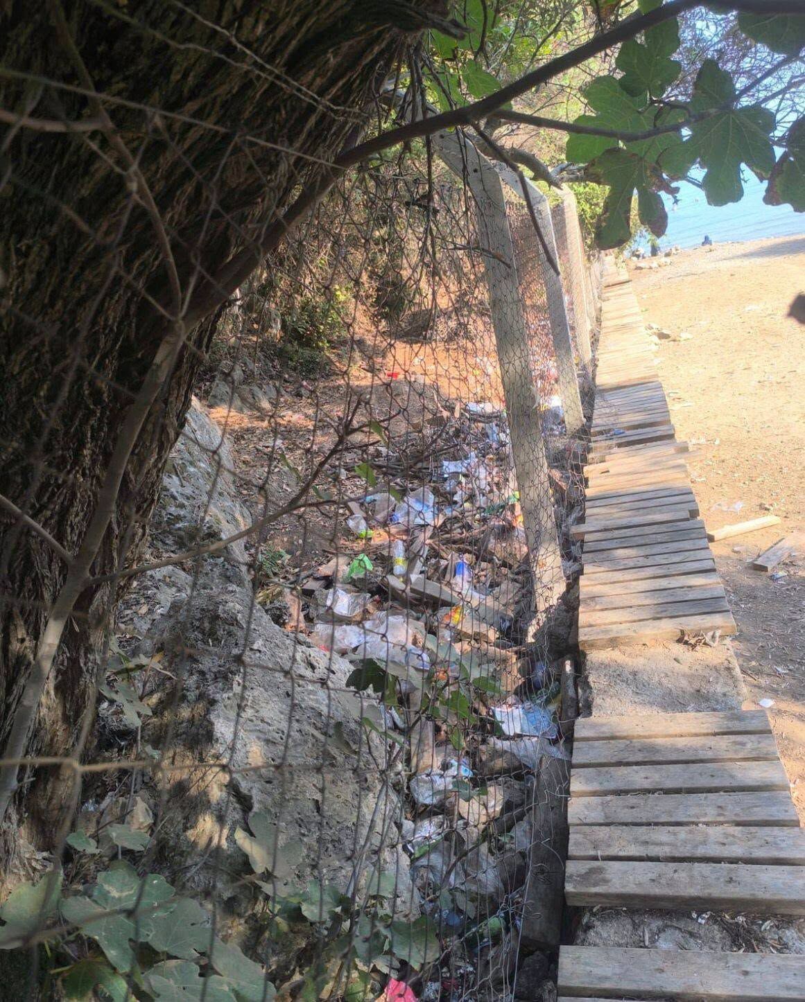 Kuşadası Milli Park’ta Çevre Skandalı (6)