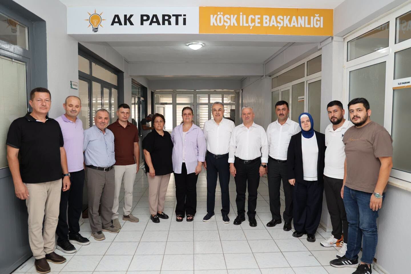 Milletvekili Mustafa Savaş’tan Ak Parti Köşk İlçe Teşkilatına Hayırlı Olsun Ziyareti (8)