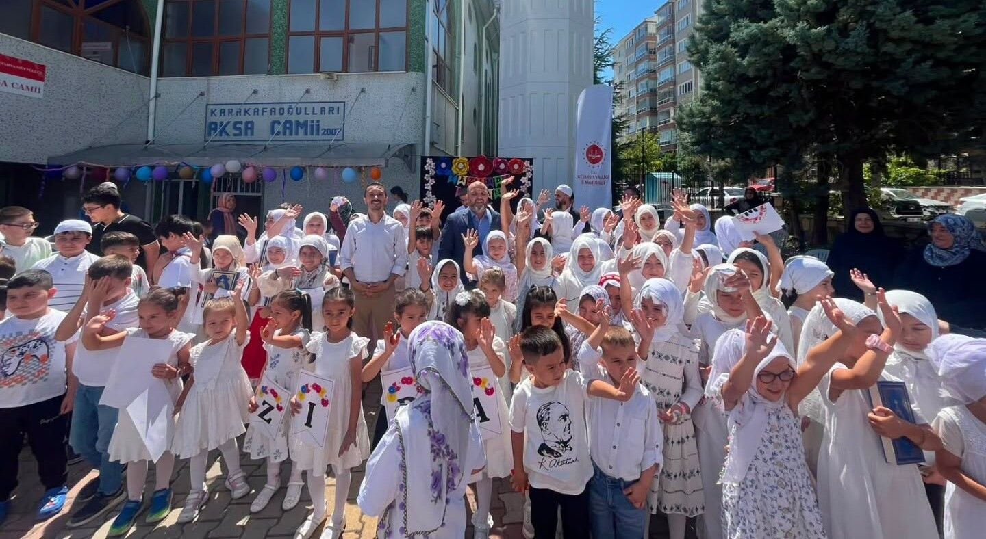 Ömrümde Kur'an Var Programına Öğrencilerden Yoğun Katılım (5)