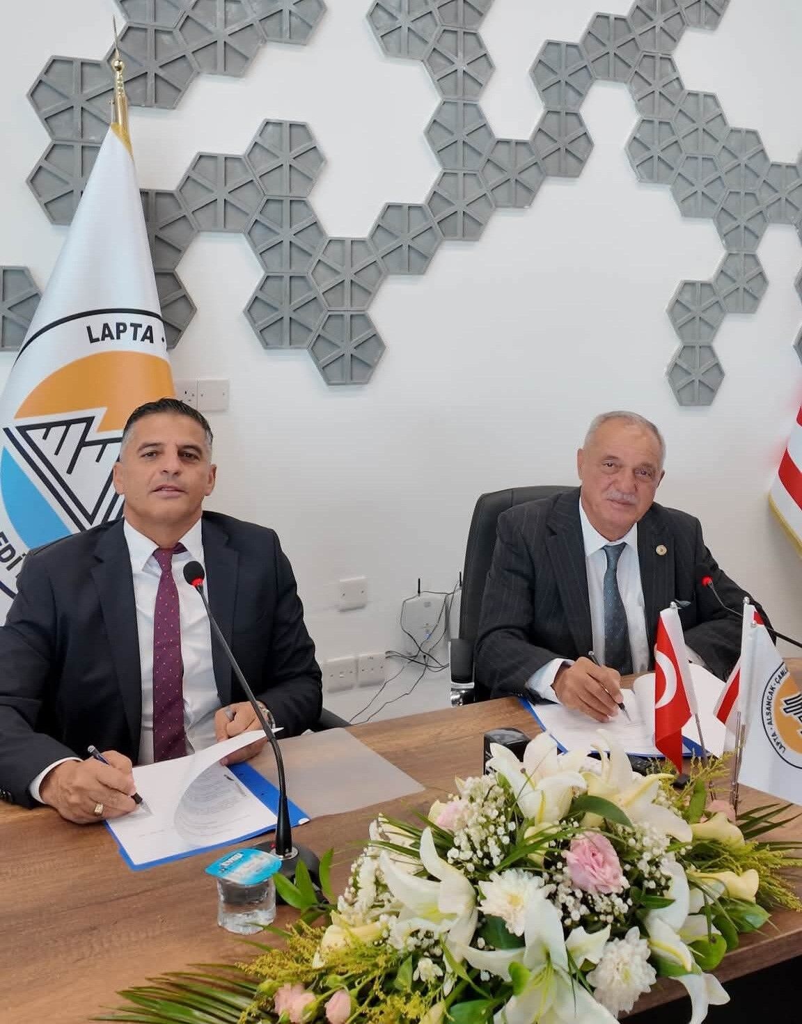 Sultanhisar Ile Kktc'nin Laç Belediyesi Kardeş Şehir Oldu (3)