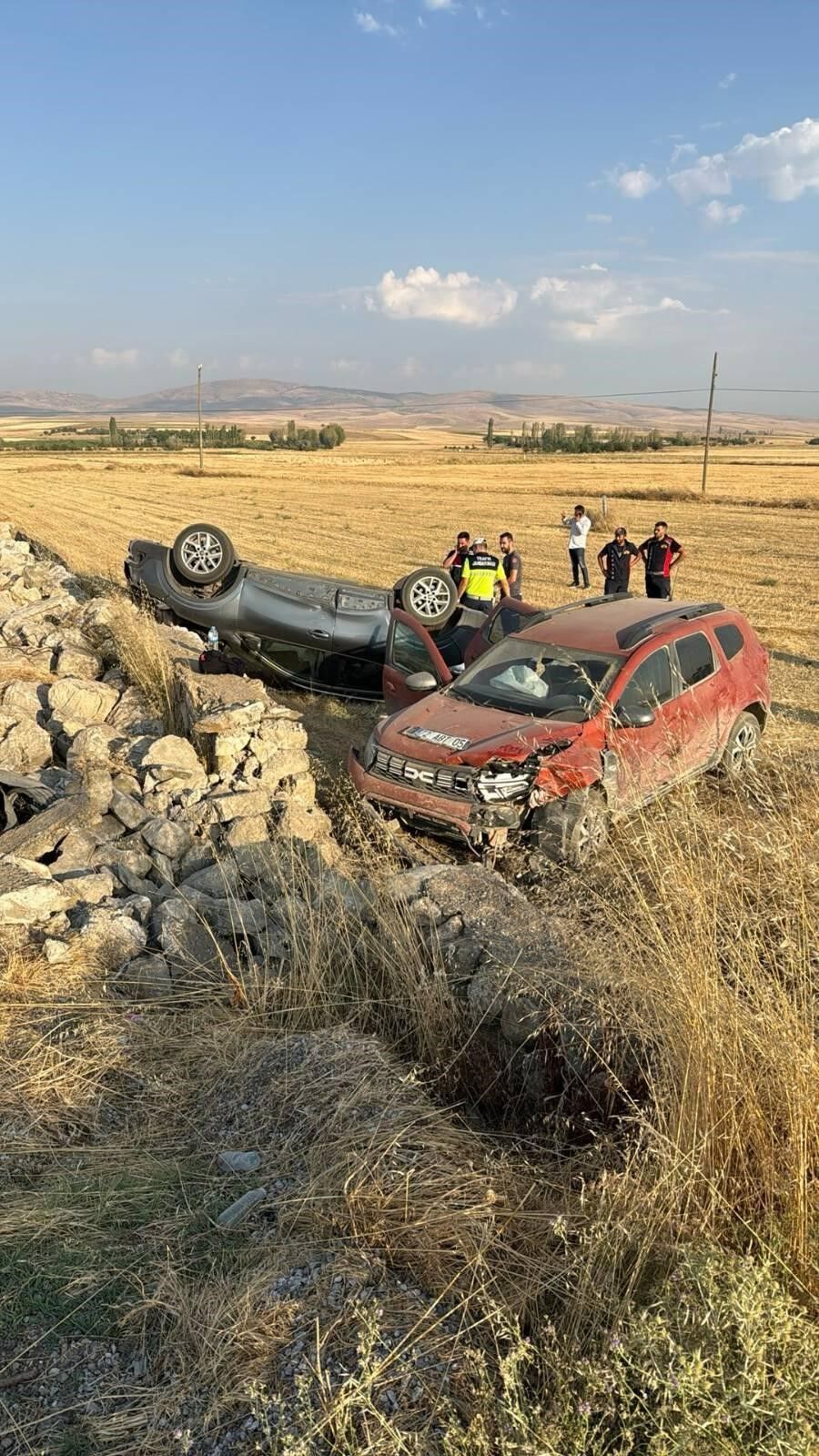 Trafik Kazasında 1 Kişi Hayatını Kaybetti, 5 Kişi Yaralandı (2)