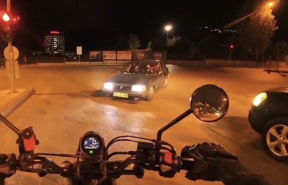 Trafikte Akıl Almaz Görüntü (2)