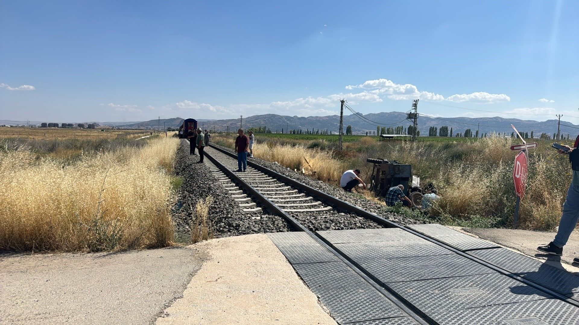 Tren çarptı, 71 yaşındaki yolcu hayatını kaybetti