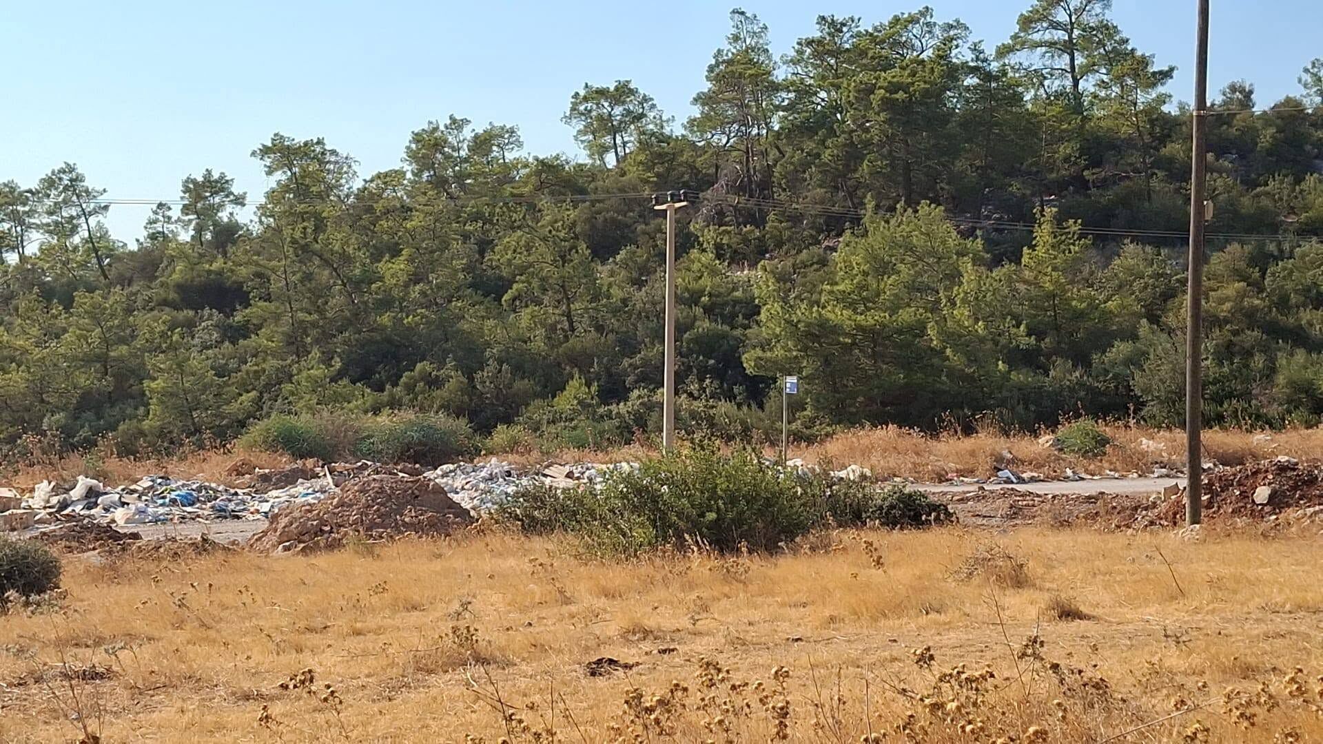 Turizm Cenneti Didim’de Çevre Skandalı Akbük’te Çöp Dağları Oluştu (3)