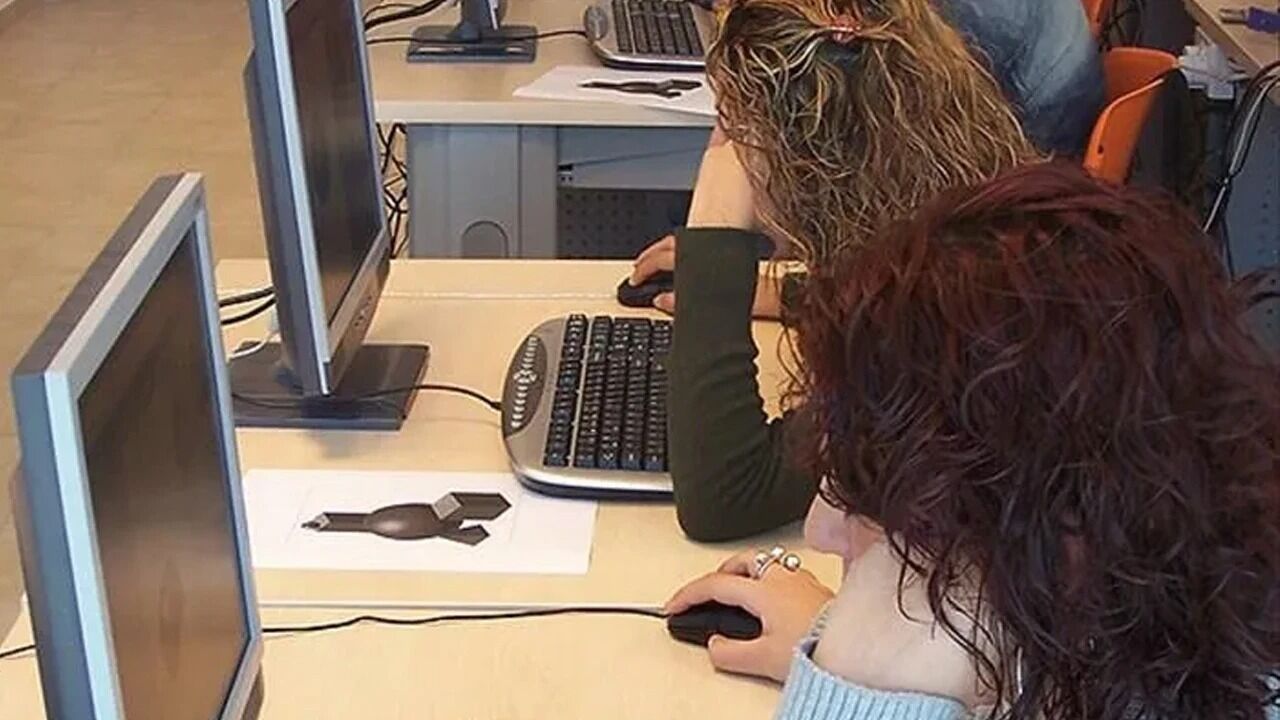 Velilere müjdeli haber! Bu tarihlerde çalışanlara izin var