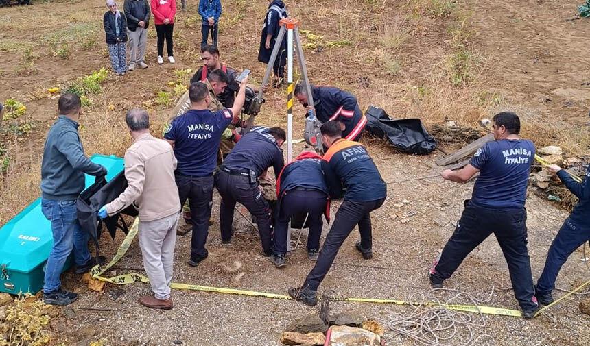 Alzaymır Hastası Kadının Cansız Bedeni Su Kuyusunda Bulundu (2)
