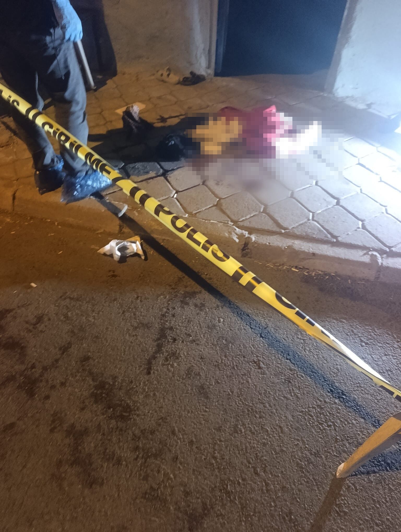 Anne Ve Kızı Yaralı Olarak Hastaneye Kaldırıldı, Baba Gözaltına Alındı (2)