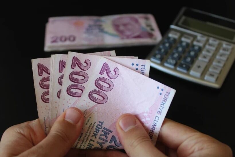 Asgari ücrette bomba senaryo.. 2027'de cebinize girecek rakam hesaplandı