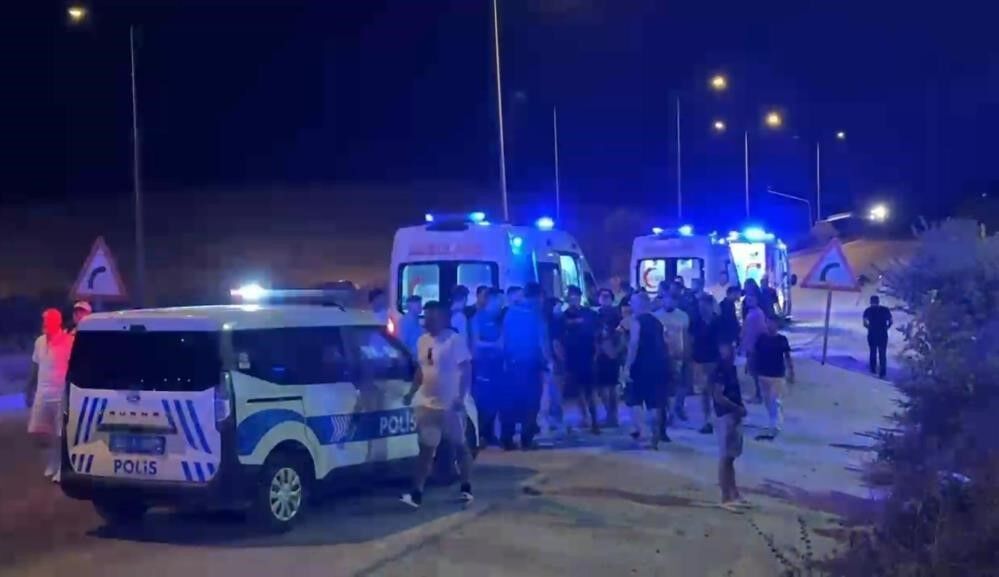 Aydın yasta.. Trafik kazasında 18 yaşındaki 2 genç hayatını kaybetti