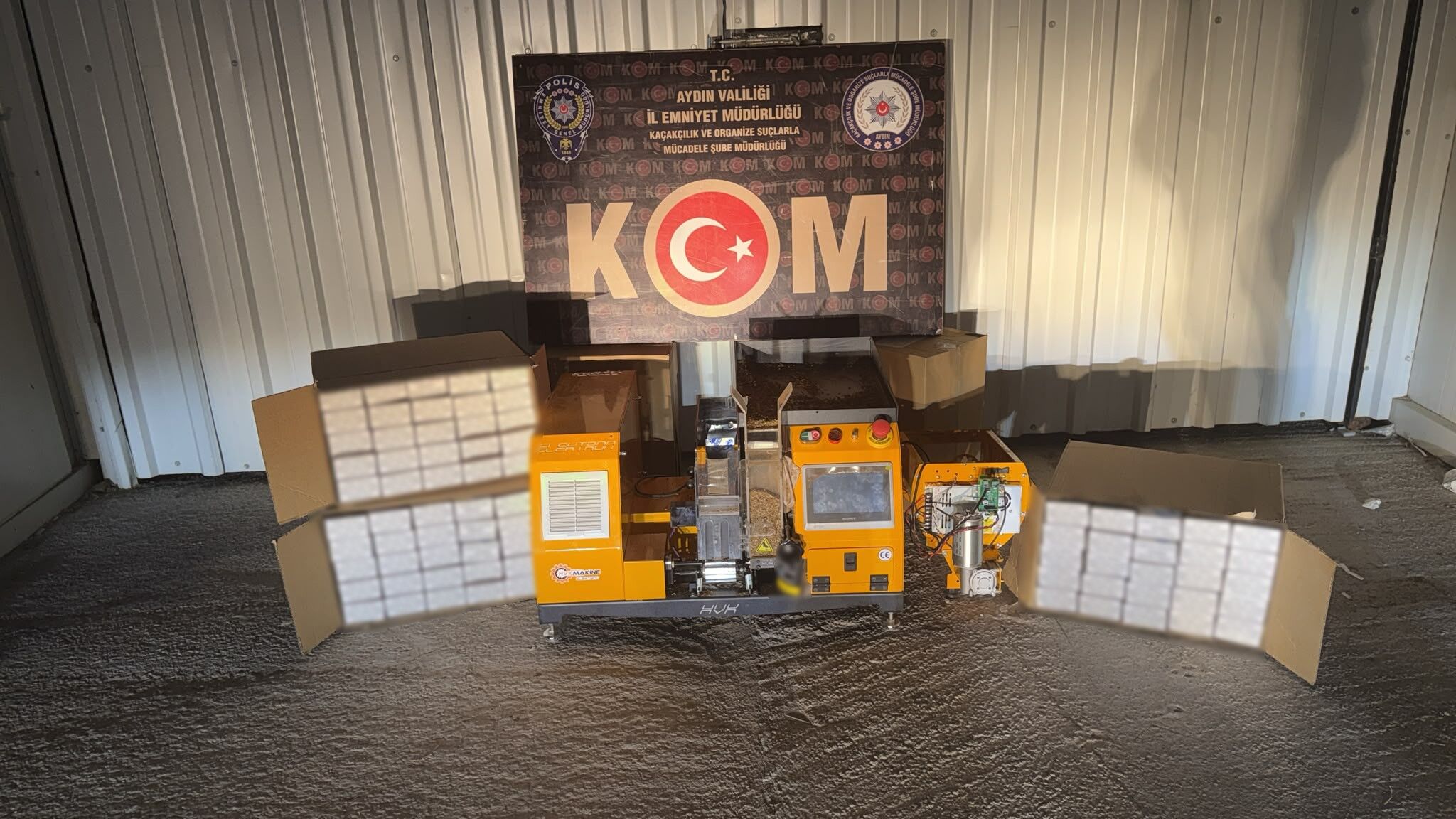 Aydın'da 5 Adrese Eş Zamalı Kaçakçılık Operasyonu 3 Tutuklama (2)