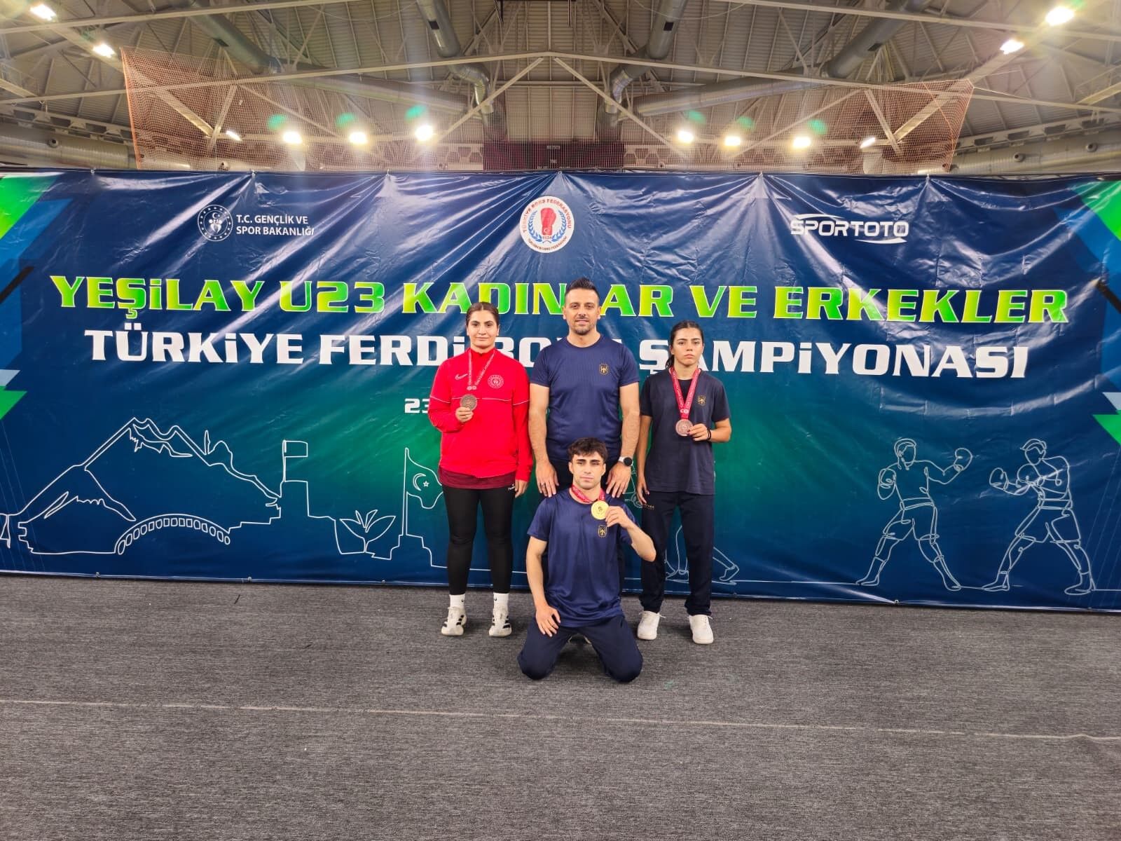Aydınlı Sporculardan Büyük Başarı (1)
