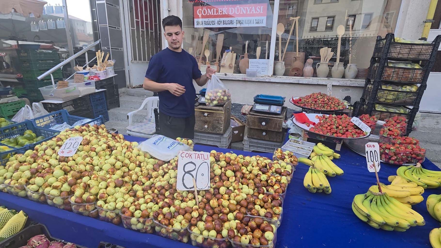 Bu Meyveye Ilgi Büyük, Kilosu 120 Liraya Ulaşıyor (4)