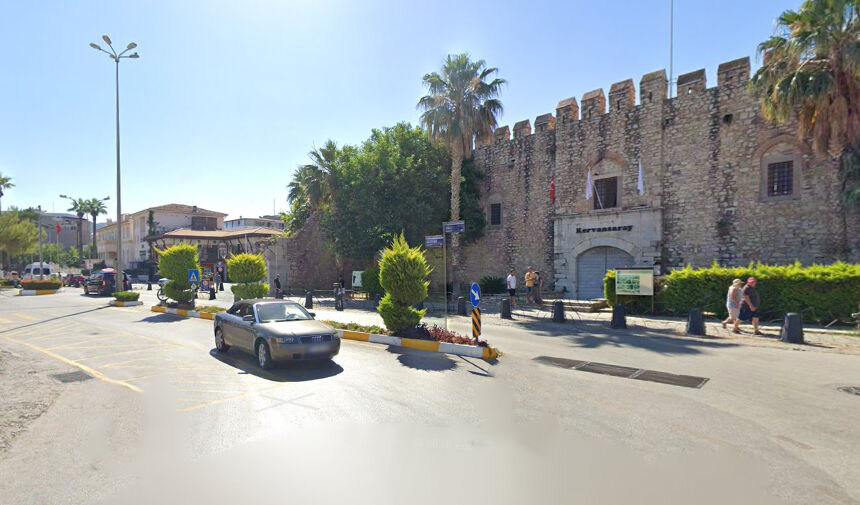 Çerçioğlu’ndan Kuşadası esnafına müjde: Otobüs krizi çözüme kavuşturuldu