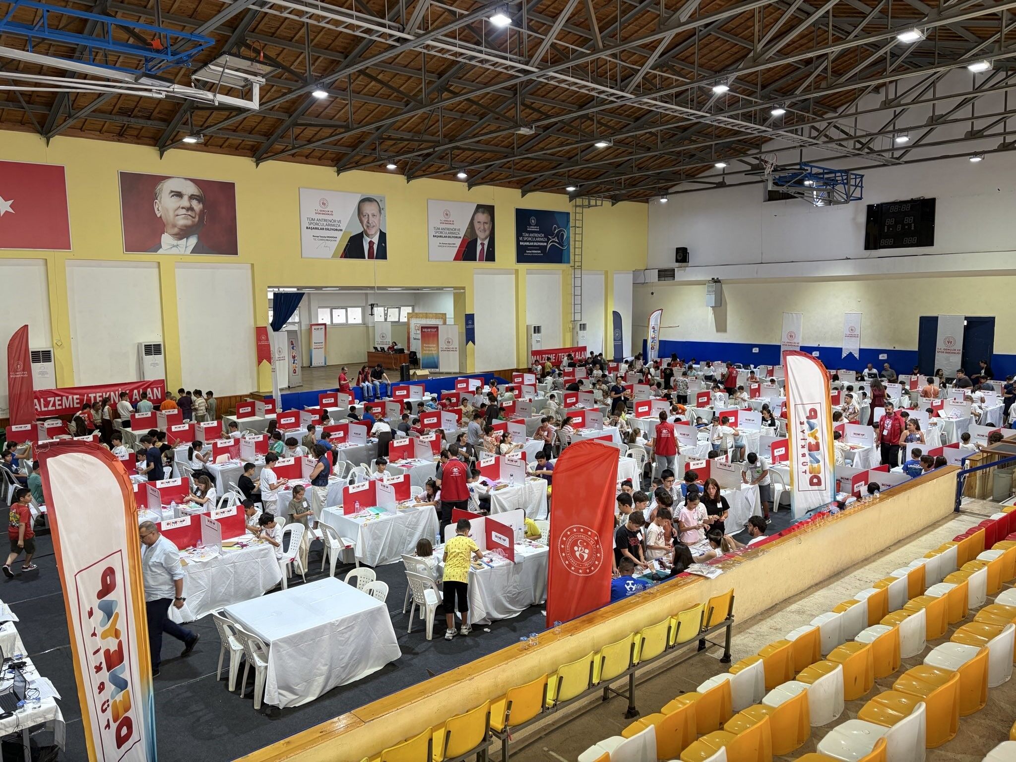 Deneyap Teknoloji Atölyeleri Uygulama Sınavı Aydın’da Tamamlandı (7)