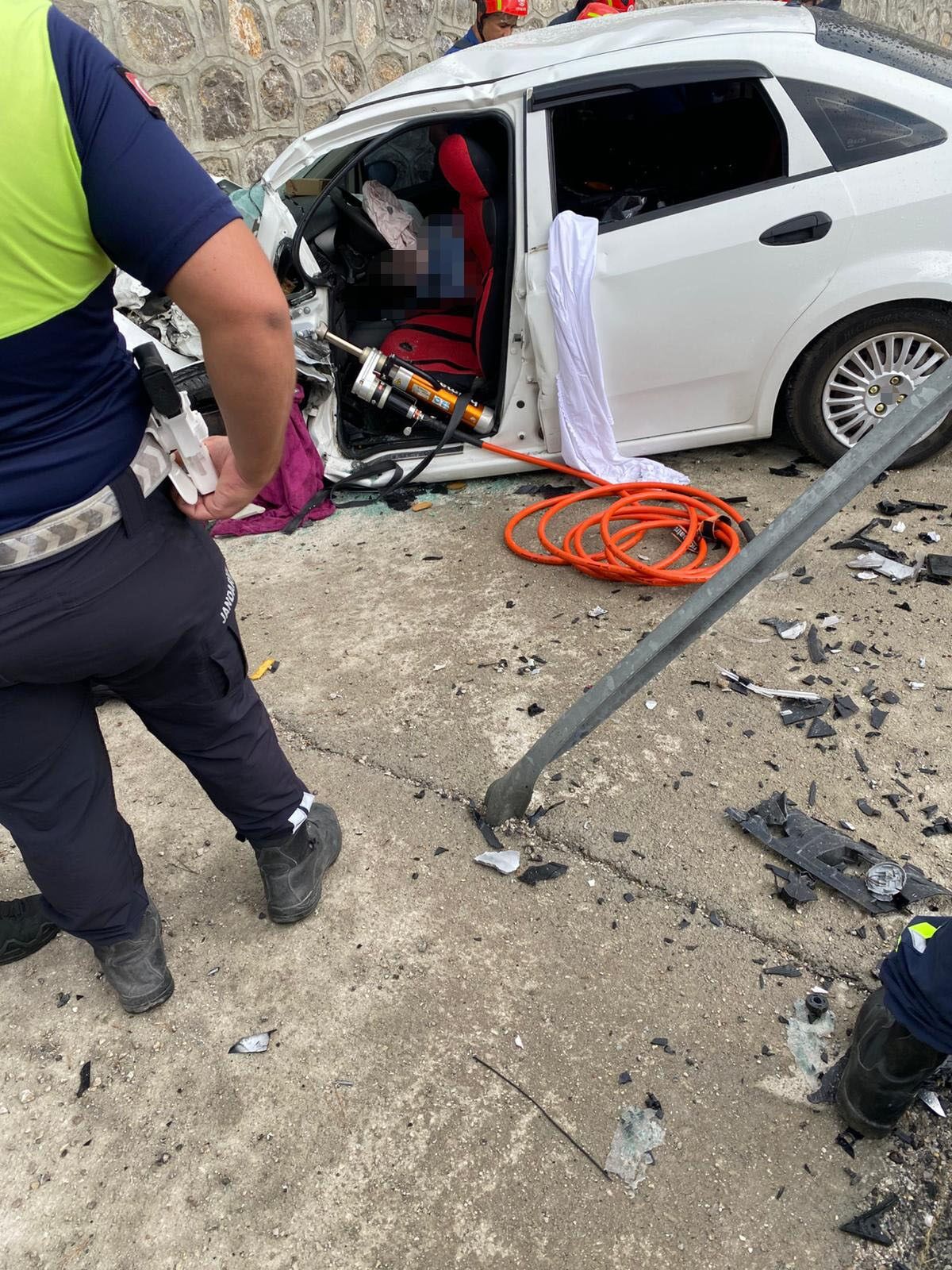 Feci Kazada 2 Arkadaş Hayatını Kaybetti (2)