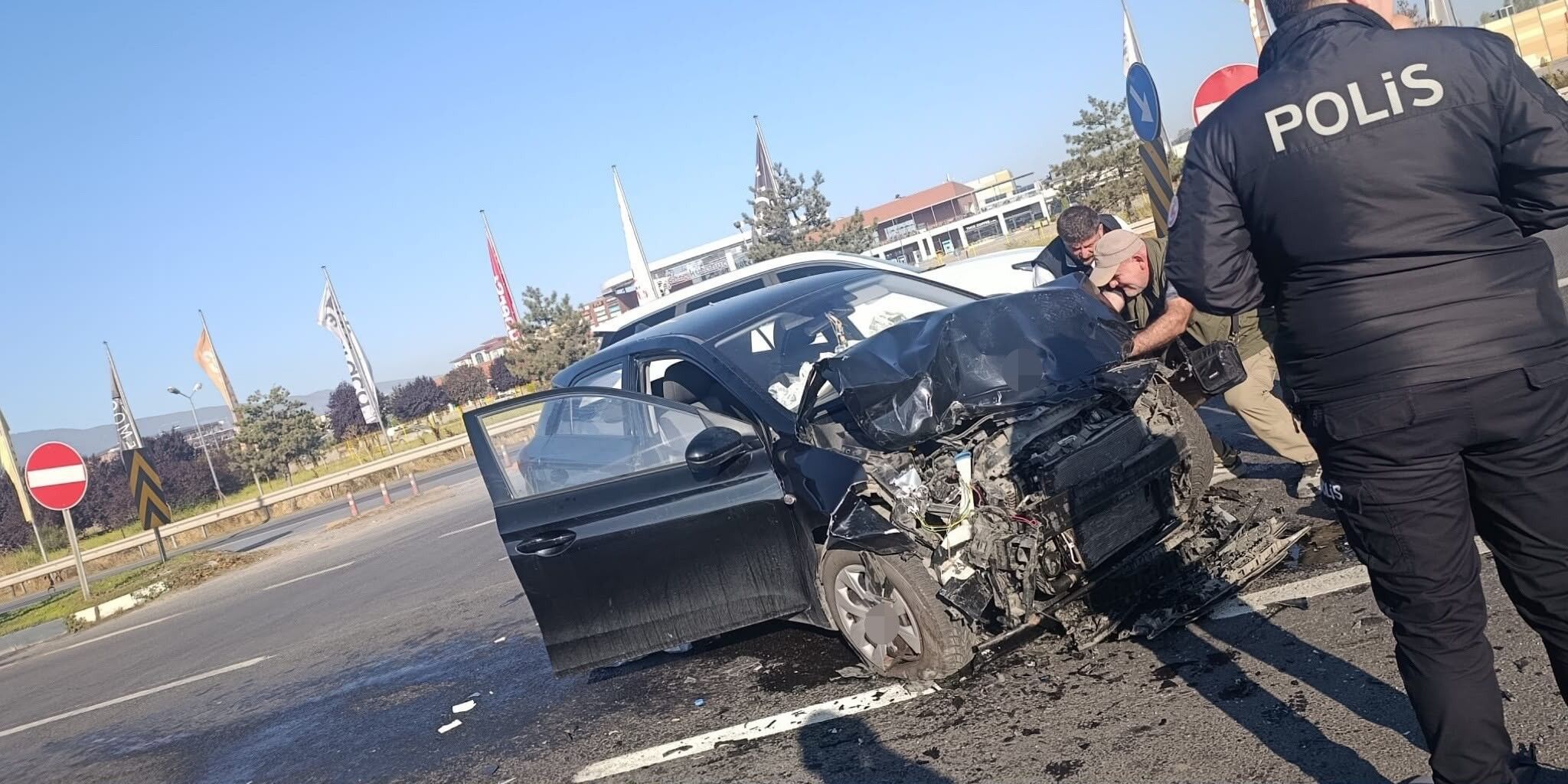 Feci Kazada 6 Kişi Hastaneye Götürüldü (3)