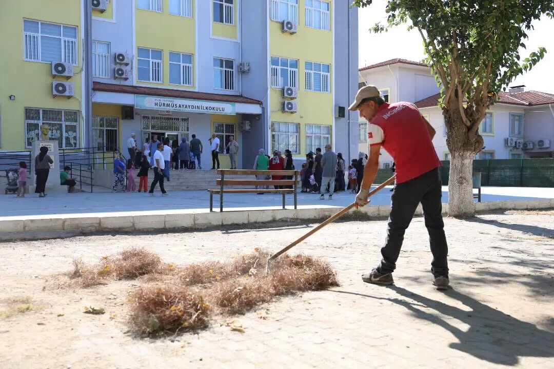 İncirliova’da Okullar Yeni Eğitim Yılına Hazırlanıyor (2)