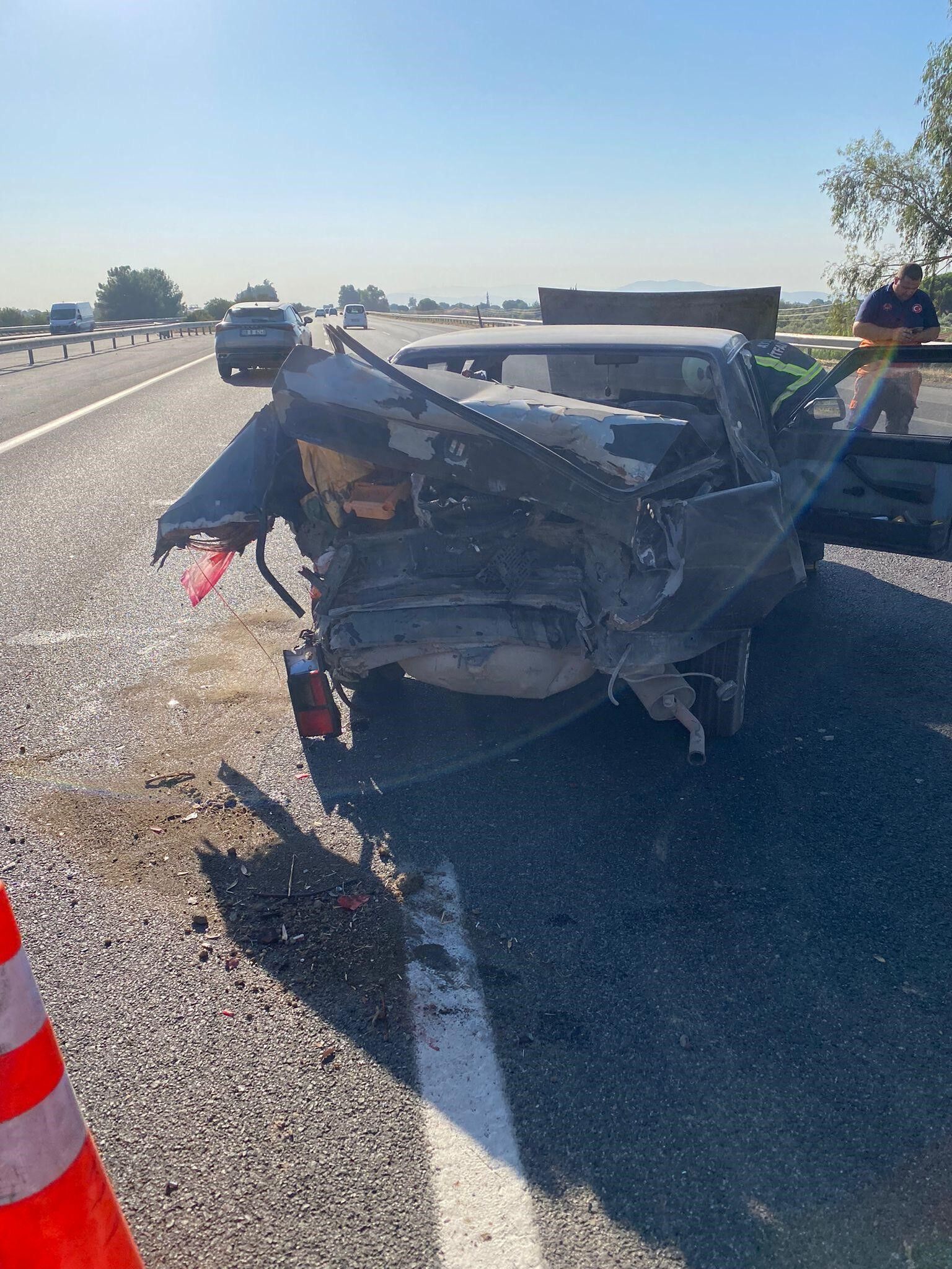 İncirliova’da Trafik Kazası, Yaralılar Var (6)