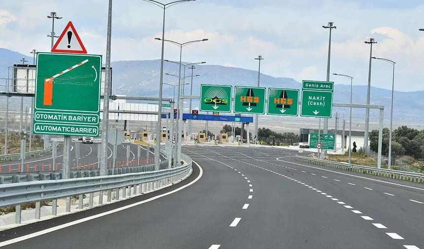 İzmir-Aydın Otoyolu’nu kullanacak sürücülere uyarı: Trafiğe kapatıldı