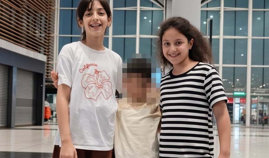 Kazada Ablasını Kaybetmişti 10 Yaşındaki Nazlı Da 4 Günlük Yaşam Savaşını Kaybetti (1)