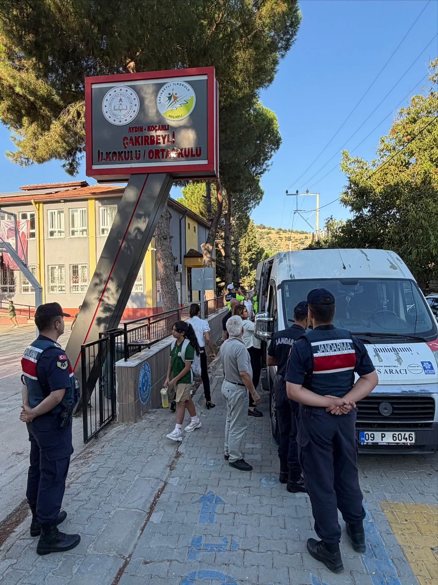 Koçarlı’da Okul Çevrelerinde Güvenlik Tedbirleri Artırıldı (3)