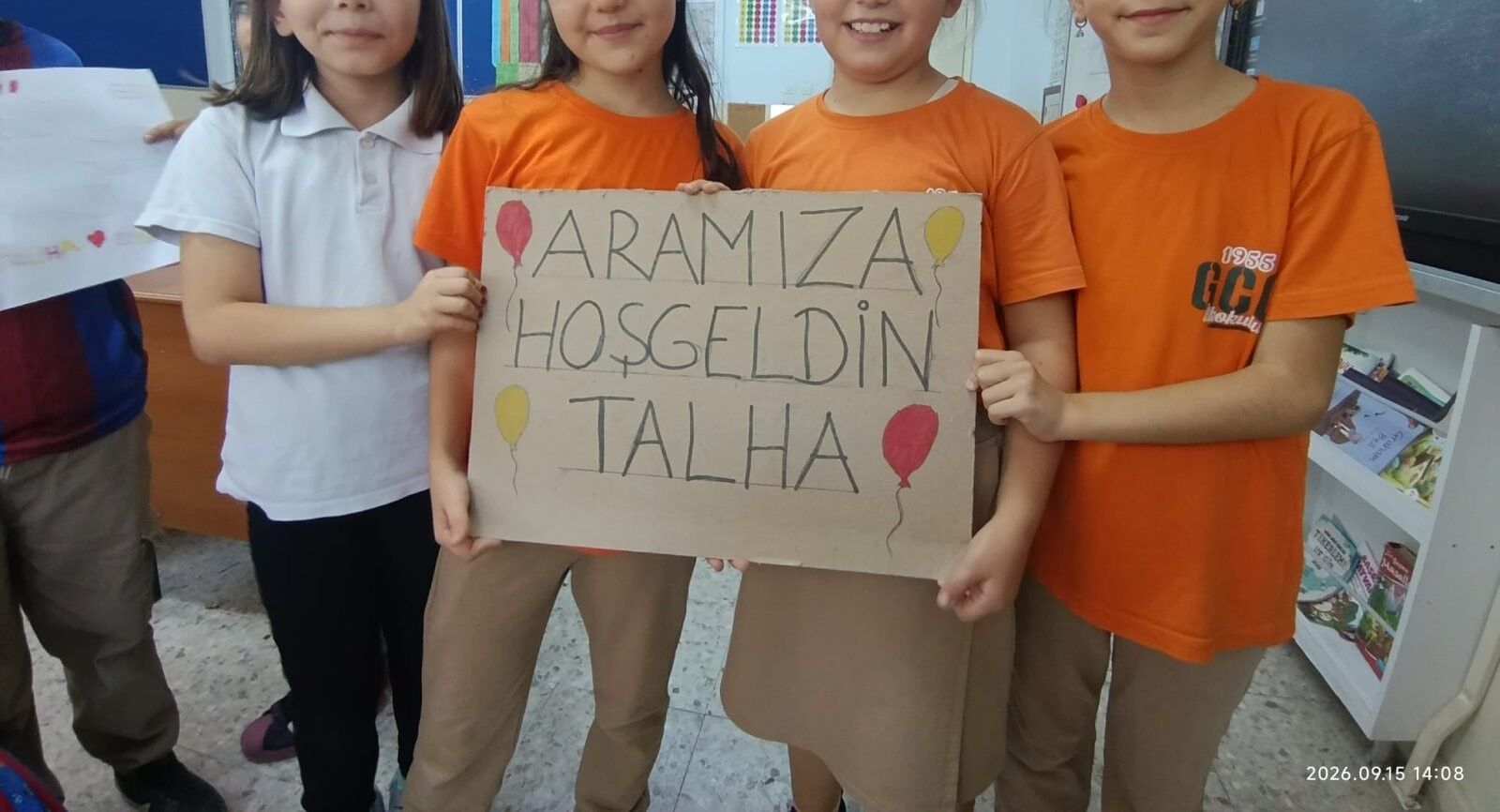 Lösemiyi Yenen Talha Iki Yıl Sonra Okulu Ve Arkadaşlarıyla Buluştu (3)