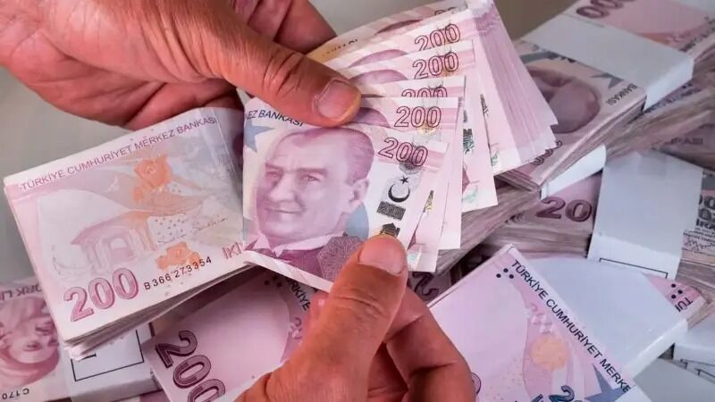 Maaşını Taşıyan Emekliye Büyük Fırsat.. Banka Yeni Rakamı Açıkladı (2)