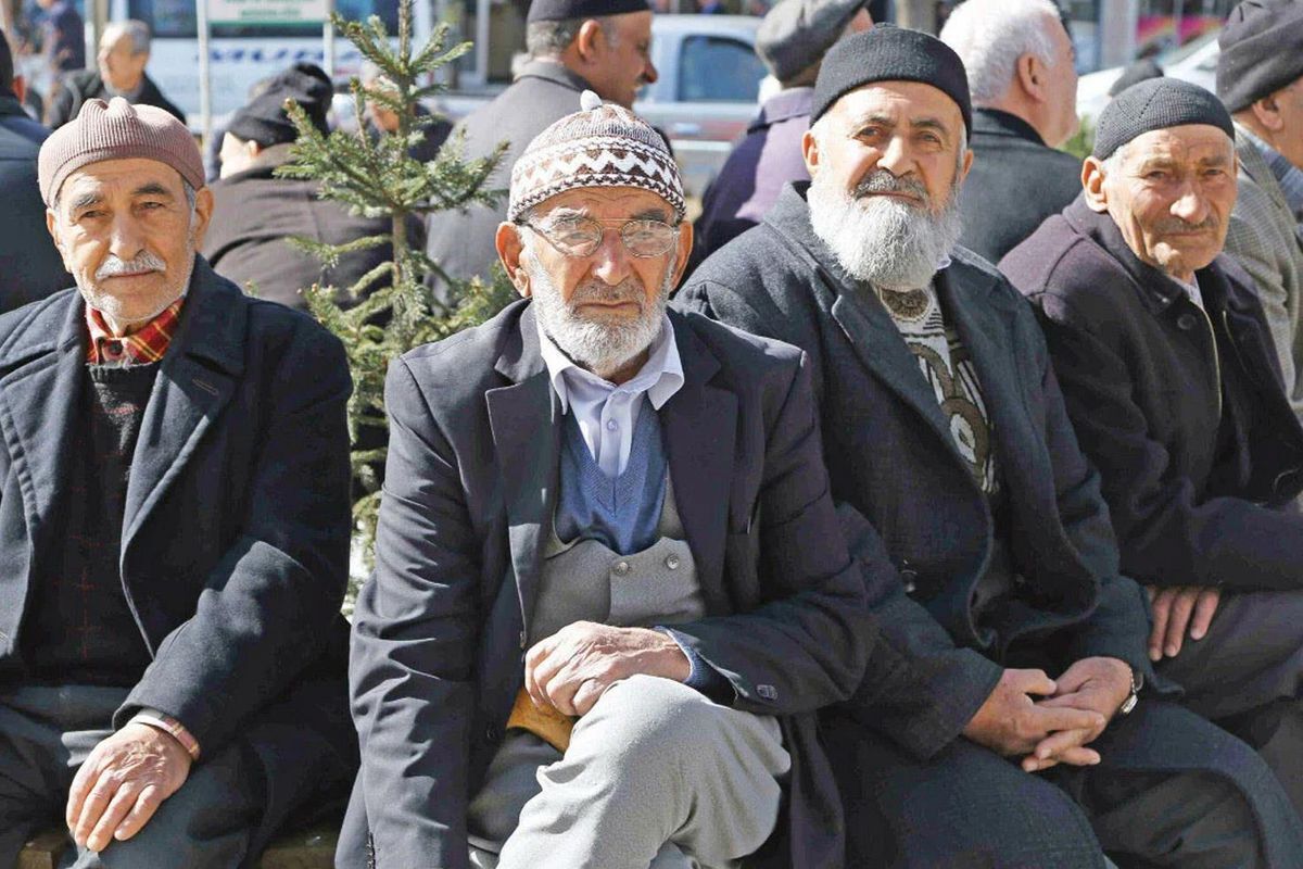 Milyonlarca emekliyi heyecanlandıran gelişme! Tek seferlik dev zam geliyor