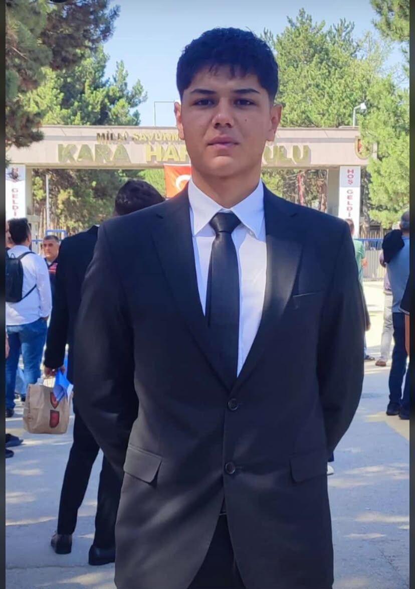 Nazilli’yi Yasa Boğan Haber.. Eski Muhtarın 16 Yaşındaki Oğlu Hayatını Kaybetti (1)