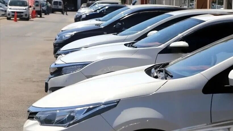 Otomobil alacaklara eylül sürprizi.. Fiyatı gören bayiye koşuyor