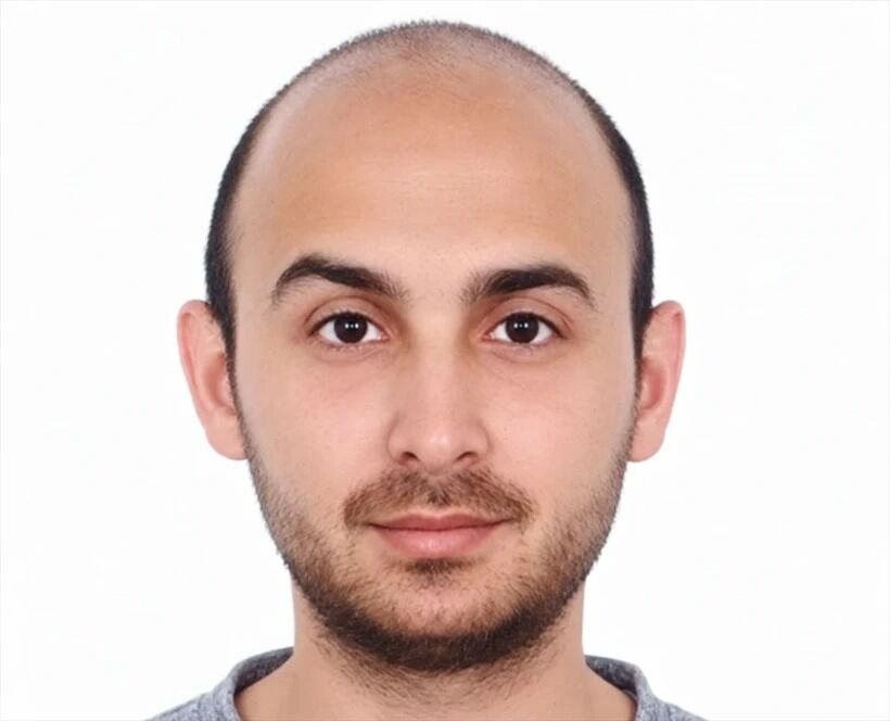 Polisten Kaçarken Işi Fazla Abarttı.. Kadın Kılığında Yakalandı (1)