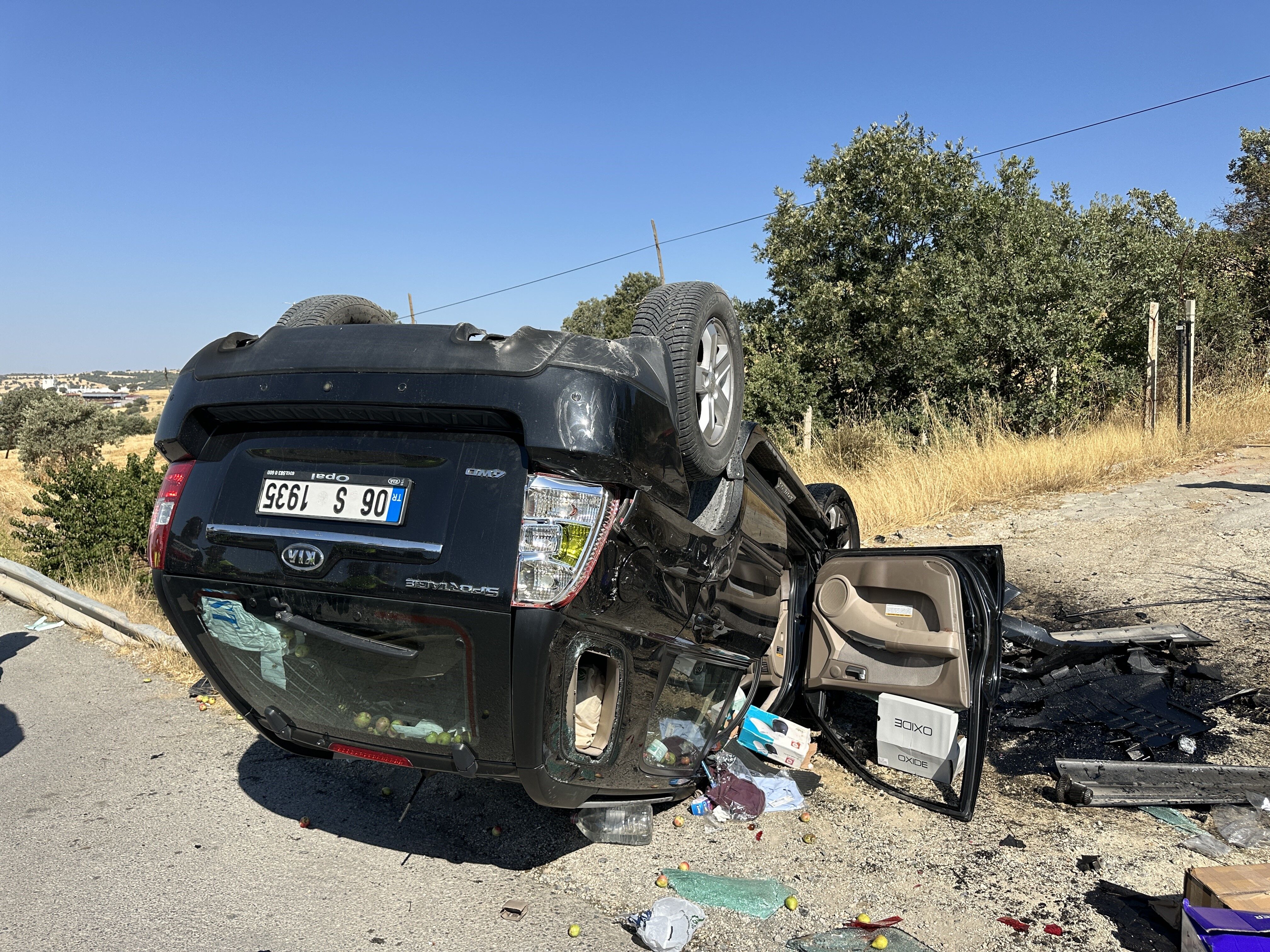 Takla Atan Otomobilin Sürücüsü Hayatını Kaybetti (2)
