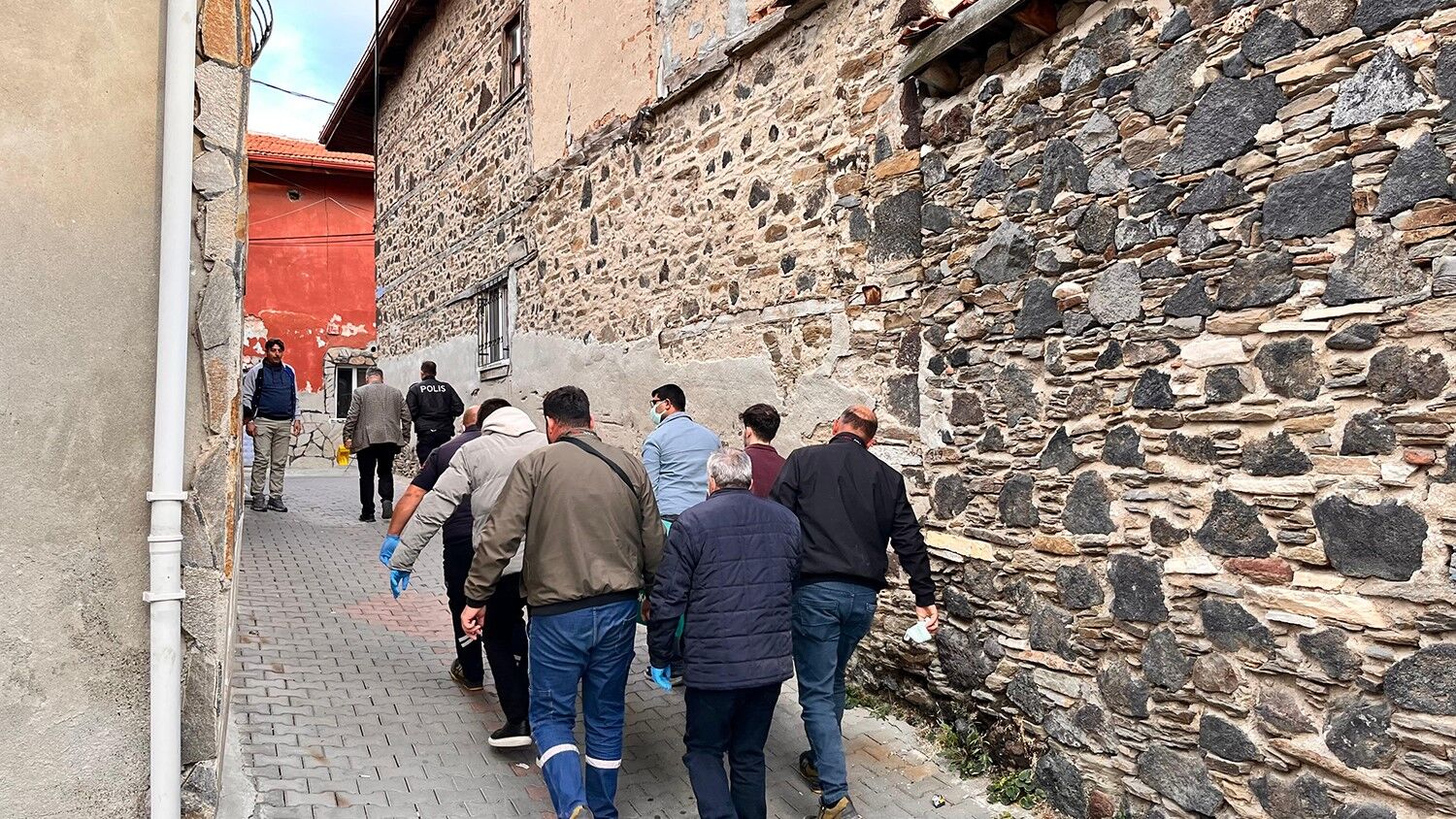 50 Yaşındaki Adamın Cansız Bedeni Bulundu (4)