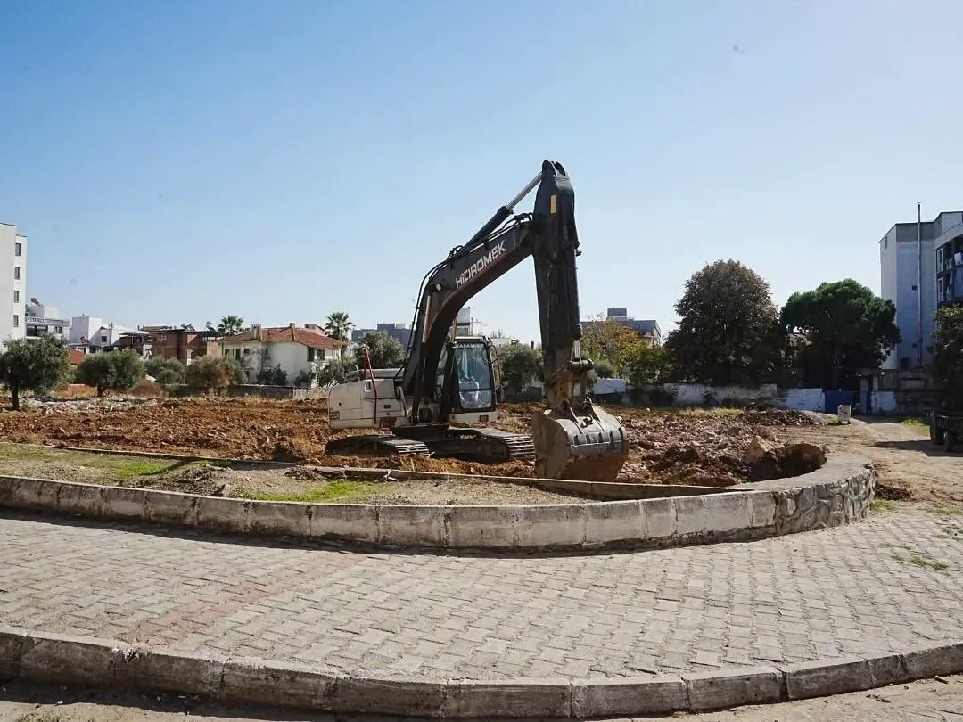 Aydın’ın O Ilçesinde Yeni Pazar Yeri Yapılıyor (2)