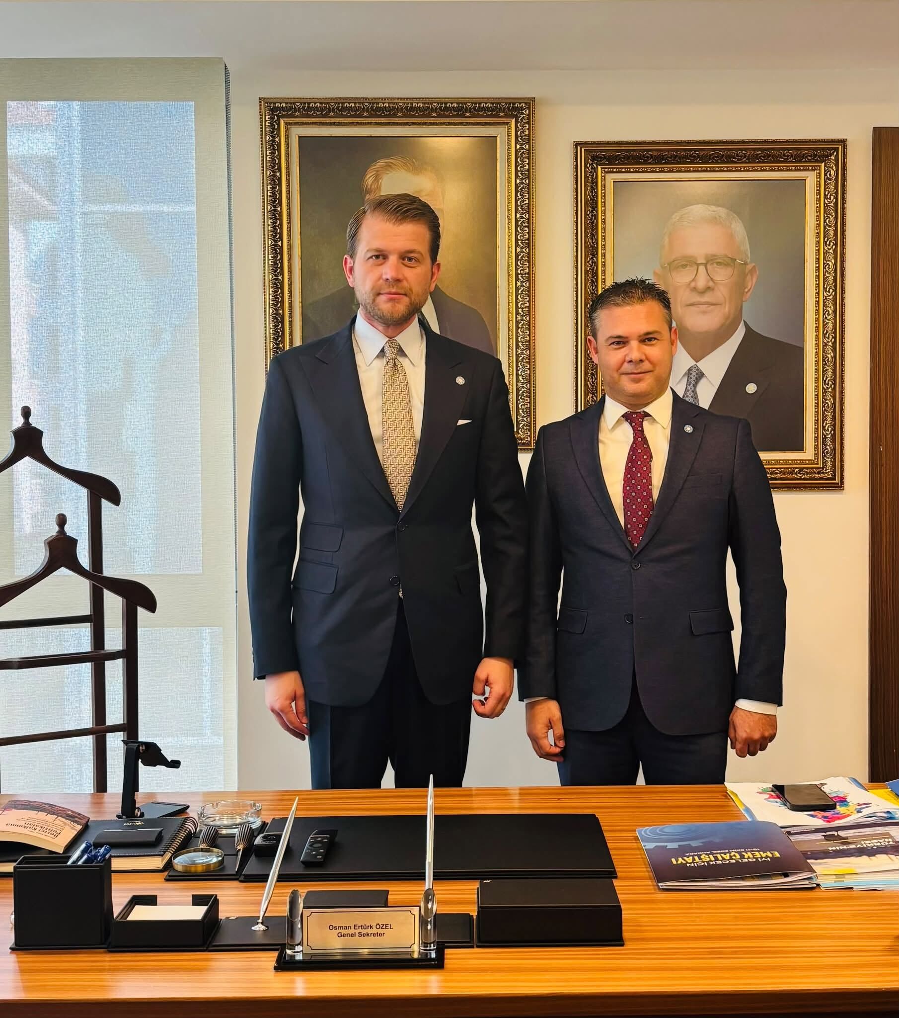 Başkan Behçet Alp İyi̇ Parti Genel Sekreteri Özel Ile Bir Araya Geldi (1)