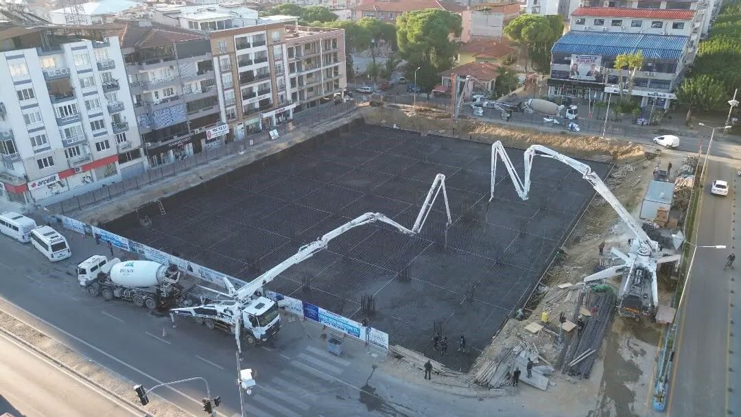 Çerçioğlu Çalışıyor, Aydın’da Bir Eser Daha Yükseliyor (4)