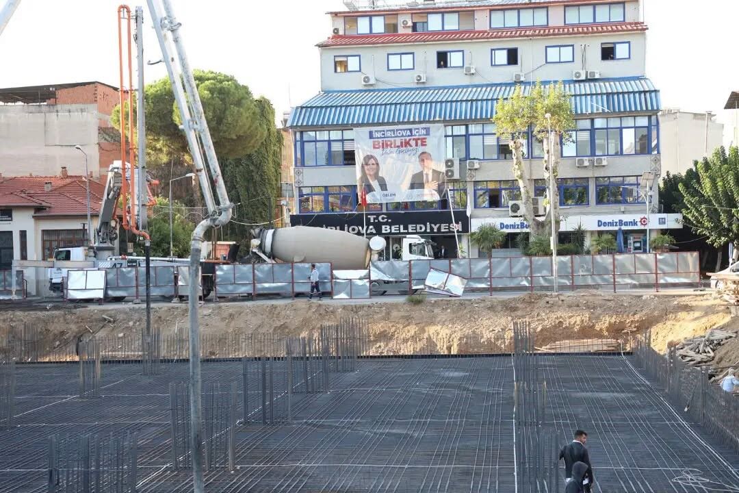 Çerçioğlu Çalışıyor, Aydın’da Bir Eser Daha Yükseliyor (6)