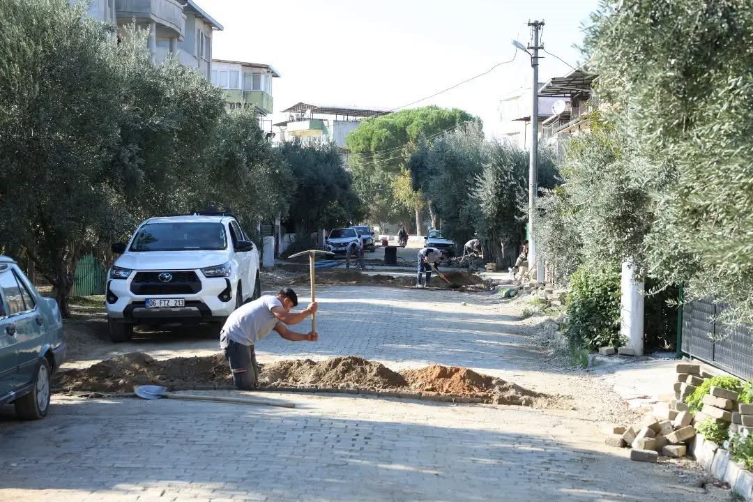 Çerçioğlu Çalışıyor, İncirliova’da 1,3 Milyarlık Çalışmalar Devam Ediyor (3)