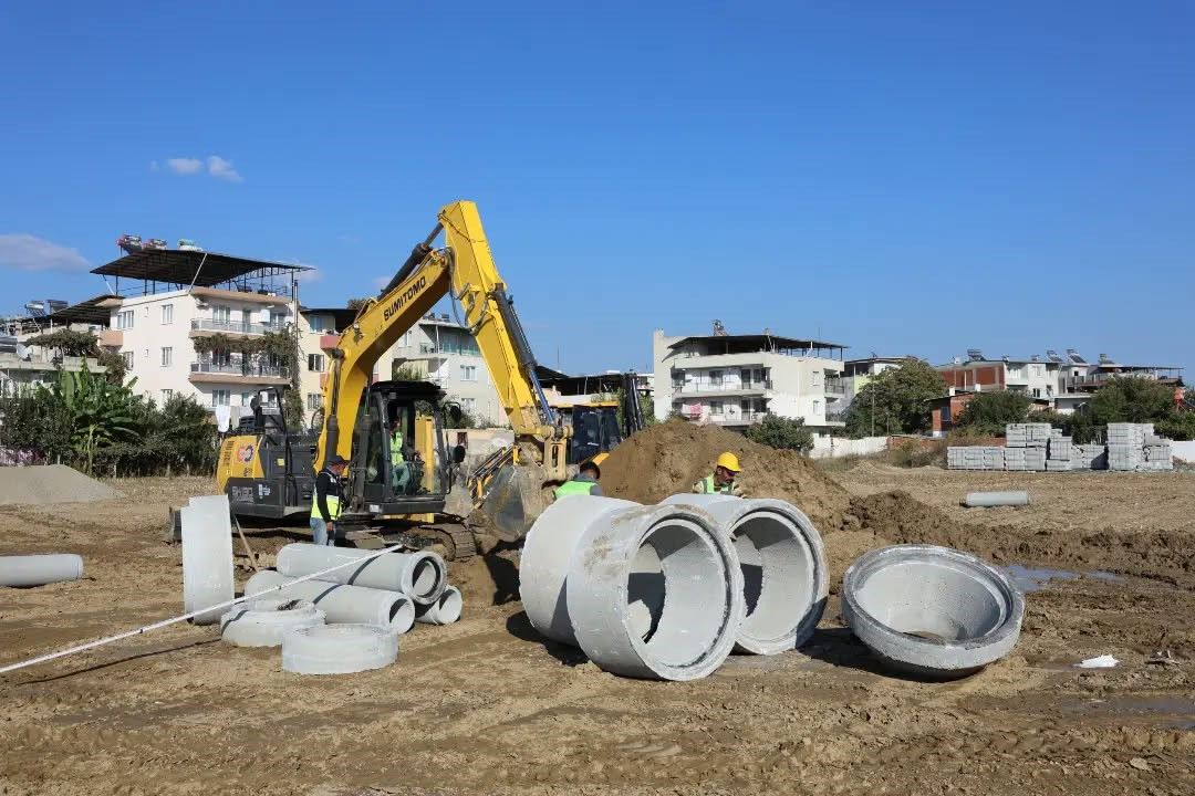 Çerçioğlu Çalışıyor, İncirliova’da 1,3 Milyarlık Çalışmalar Devam Ediyor (4)